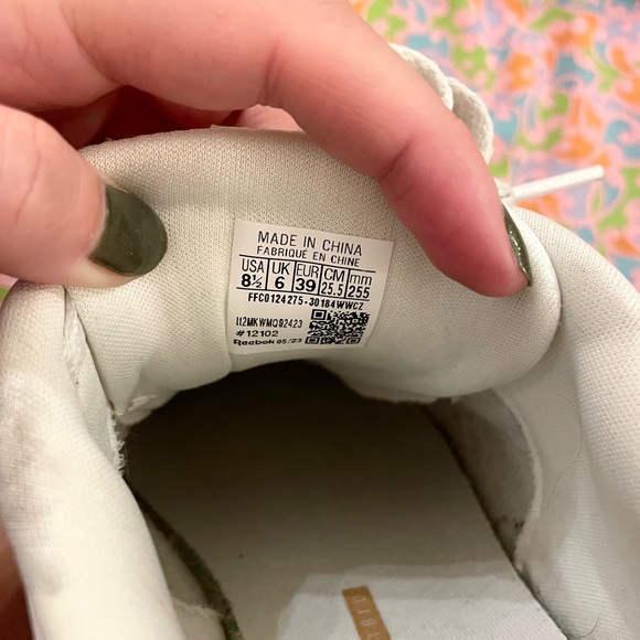 Reebok White Sneakers - Picture 6 of 6